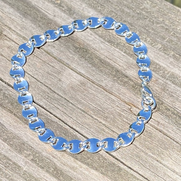 Silver plated link chain bracelet. 6 mm wide; 7.5 inches long. 
Brand new. - Picture 4 of 8